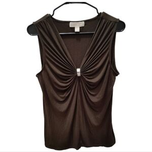 *Michael Kors🤎 Brown V-neckline + silver-tone ring accent ruched detail